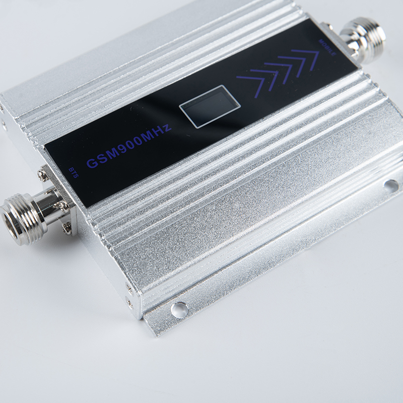 乌兰家用单频手机信号增强器100㎡